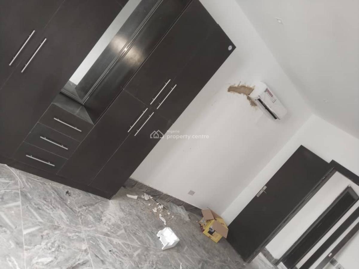 Very Clean and Lovely  3 Bedroom Maisonette, Glover Road, Ikoyi, Lagos, Flat / Apartment for Rent