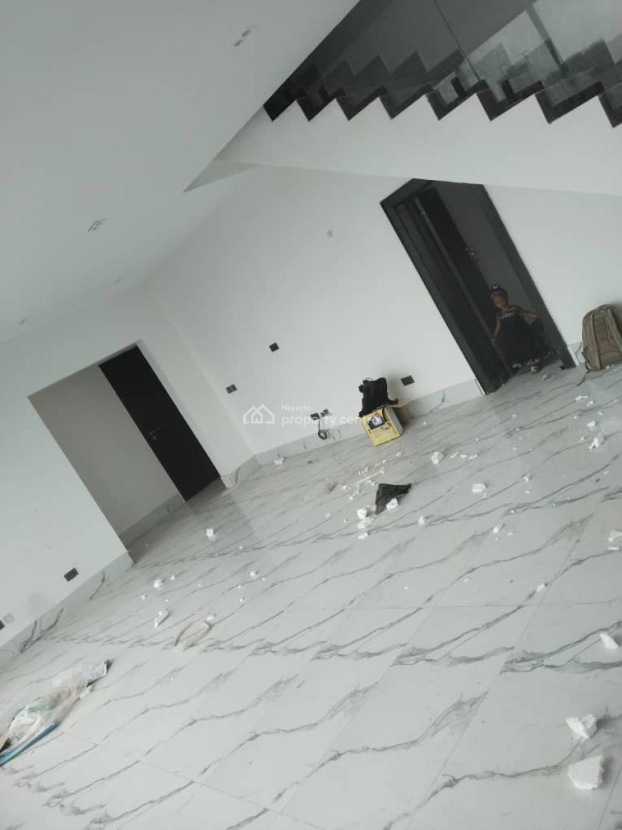 Very Clean and Lovely  3 Bedroom Maisonette, Glover Road, Ikoyi, Lagos, Flat / Apartment for Rent