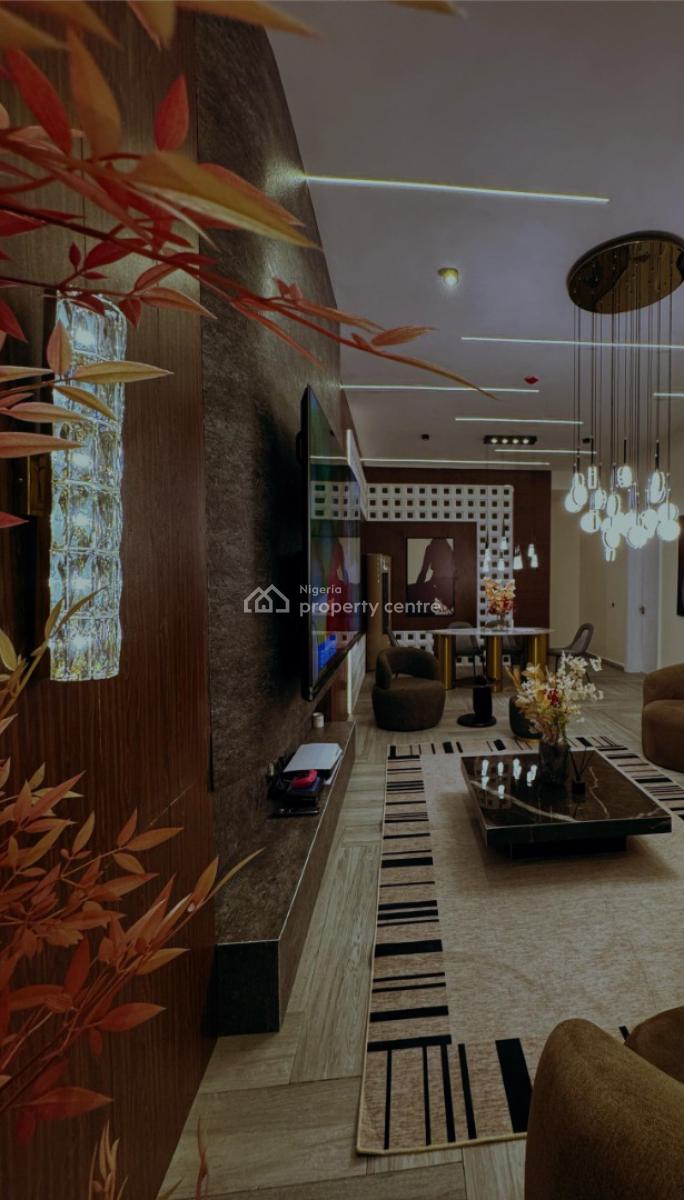 Exquisite 4 Bedroom Apartment, Lekki Phase 1, Lekki, Lagos, Flat / Apartment Short Let