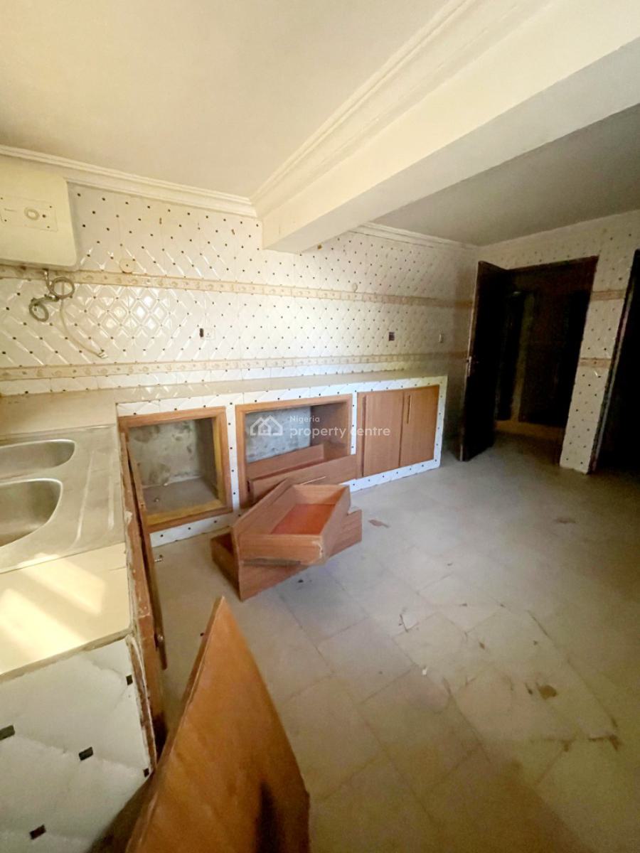 Lovely 2 Bedroom Flat in a Secure Environment, Life Camp, Abuja, Flat / Apartment for Rent