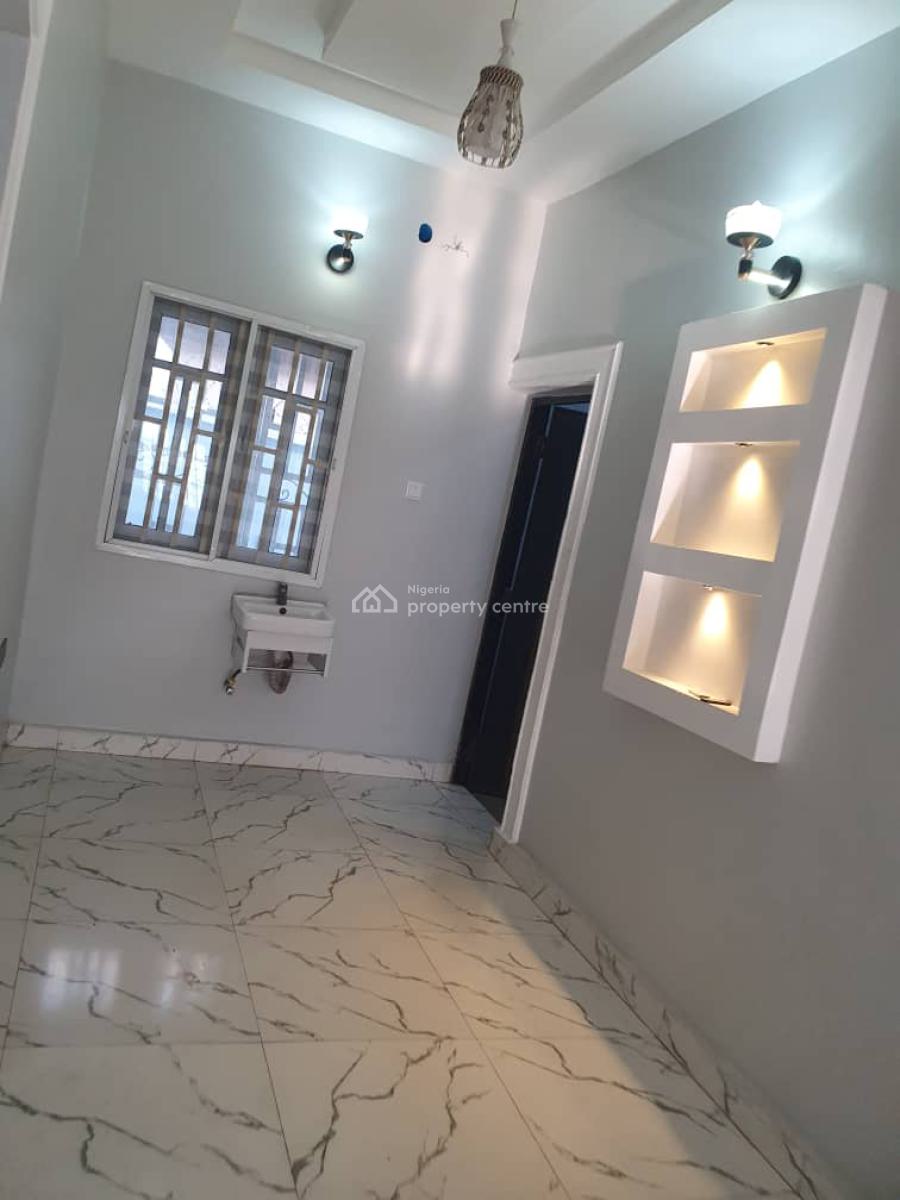 3 Bedroom Bungalow, Behind Christ Embassy, Jikwoyi, Abuja, Detached Bungalow for Rent