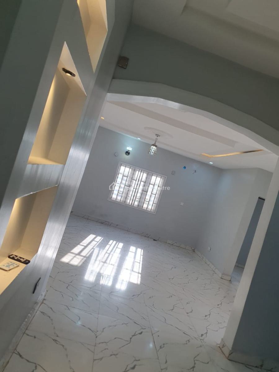 3 Bedroom Bungalow, Behind Christ Embassy, Jikwoyi, Abuja, Detached Bungalow for Rent