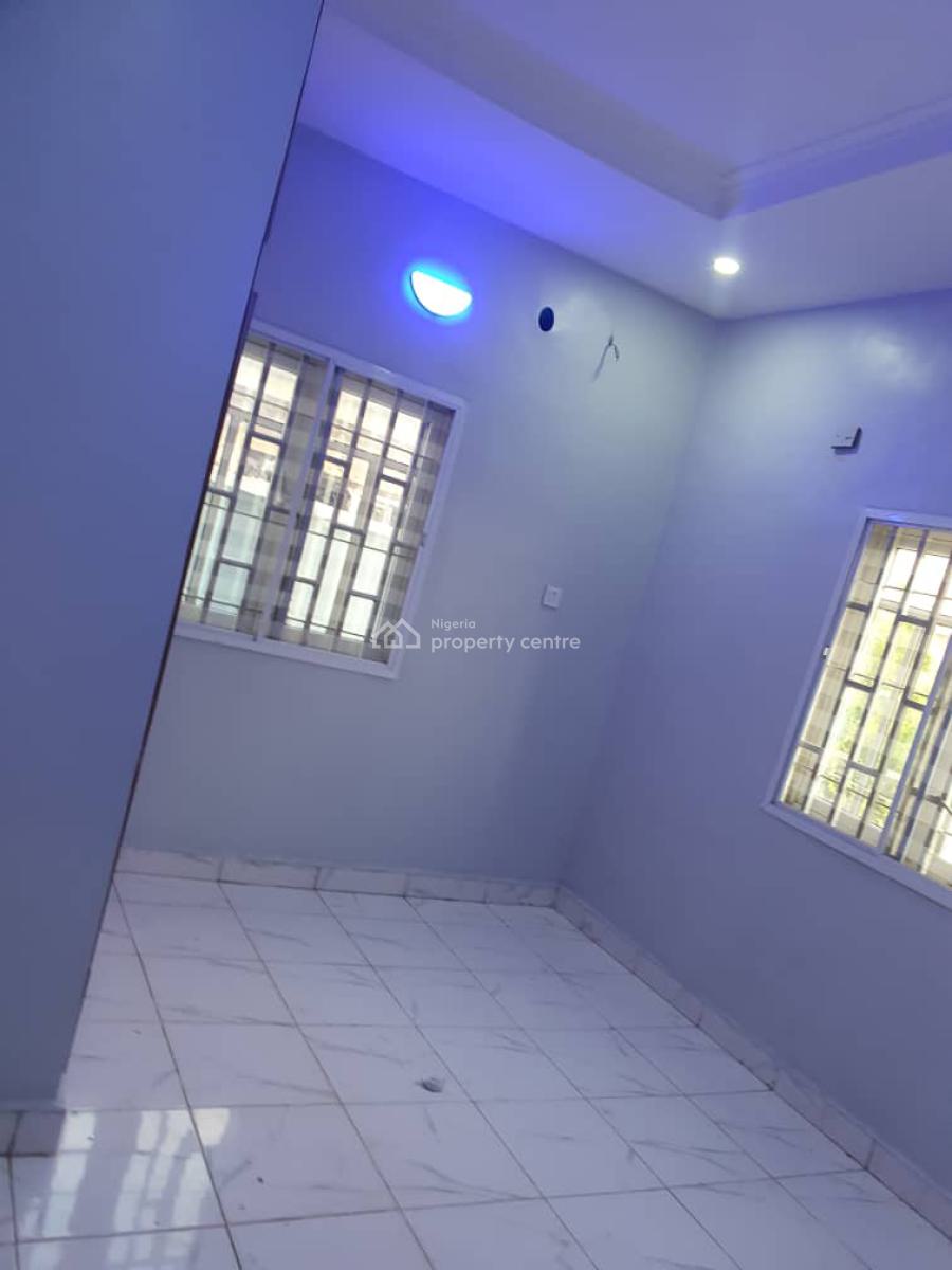 3 Bedroom Bungalow, Behind Christ Embassy, Jikwoyi, Abuja, Detached Bungalow for Rent