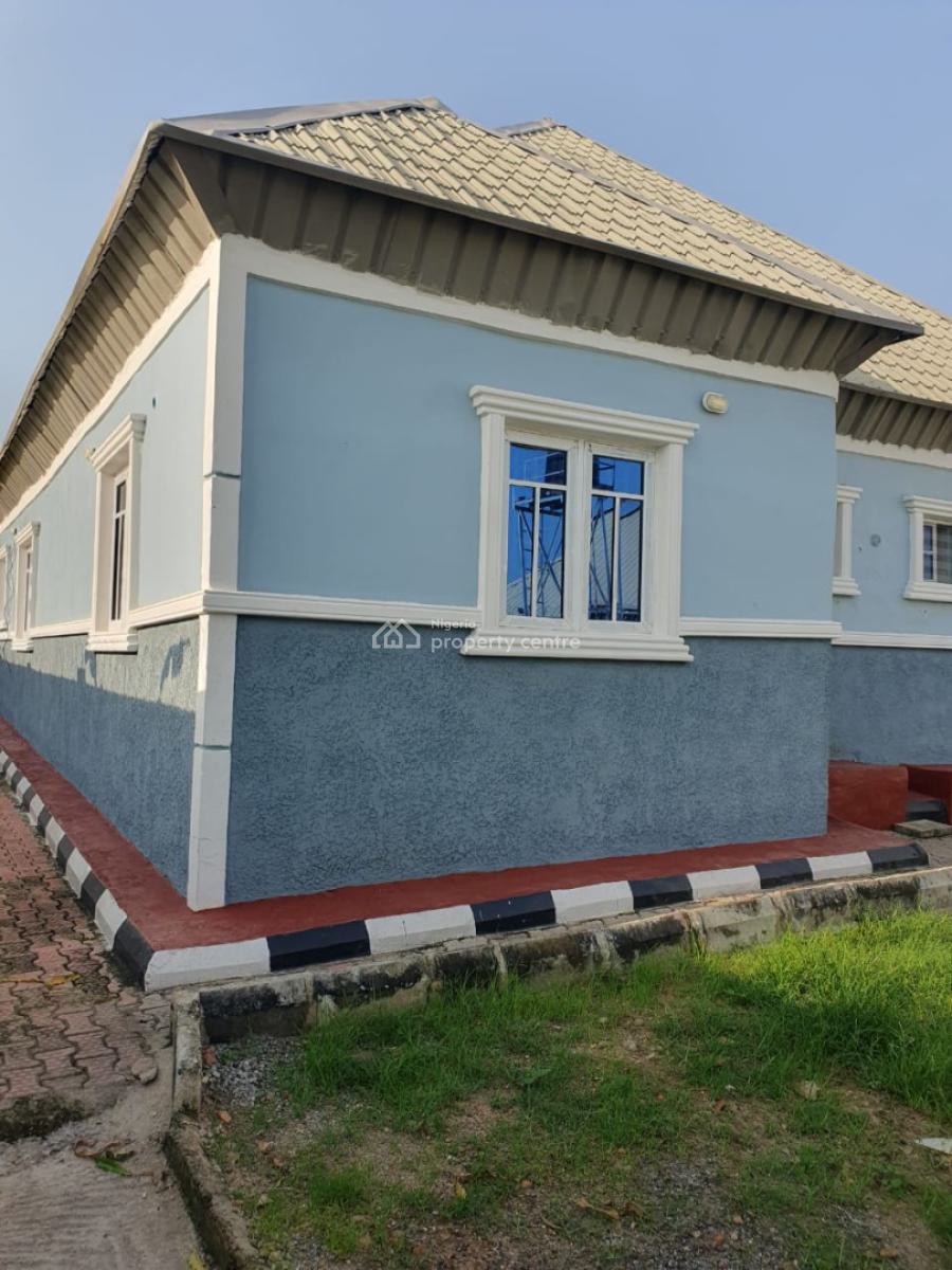 3 Bedroom Bungalow, Behind Christ Embassy, Jikwoyi, Abuja, Detached Bungalow for Rent