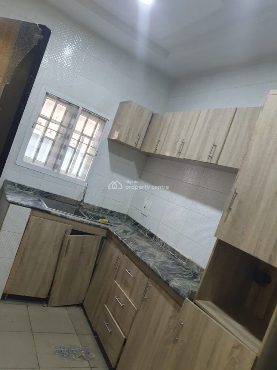 3 Bedroom Bungalow, Behind Christ Embassy, Jikwoyi, Abuja, Detached Bungalow for Rent