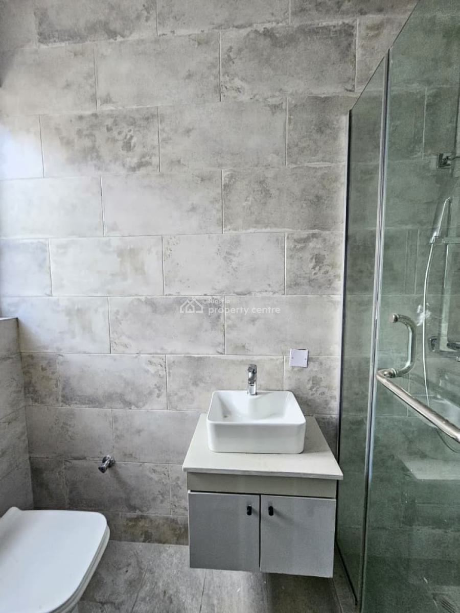 Outstanding Luxury Spacious 5 Bedroom Penthouse with Bq, Lekki Phase 1, Lekki, Lagos, House for Sale