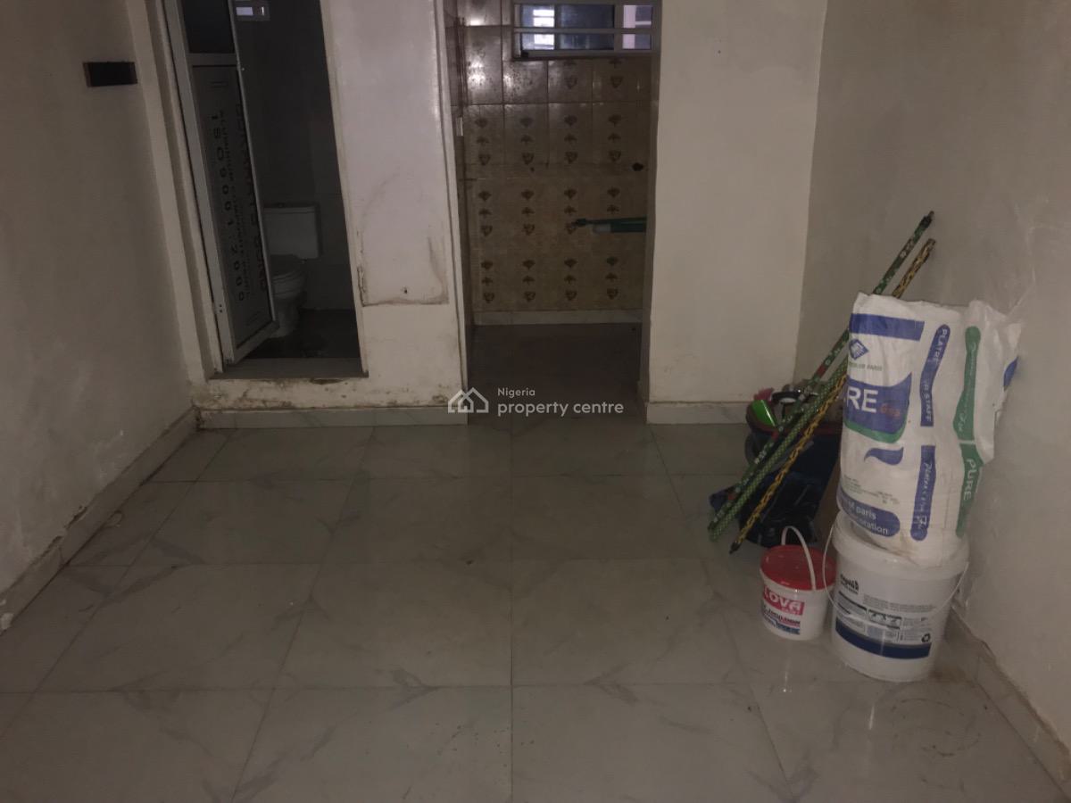 Lovely Selfcontain, Chemist, Akoka, Yaba, Lagos, Self Contain (single Rooms) for Rent