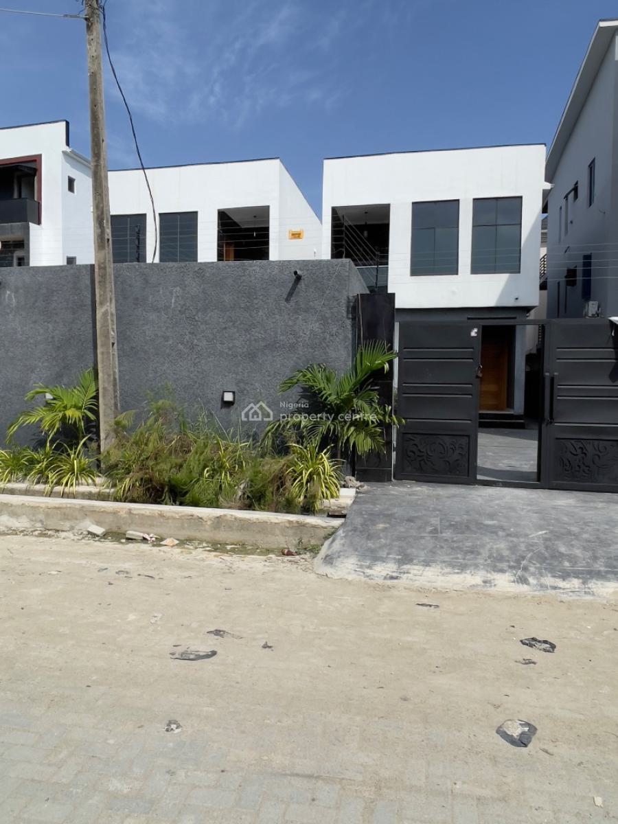 Nicely Built 5bedroom Fully Detached with Bq, Ologolo Lekki Lagos, Ologolo, Lekki, Lagos, Detached Duplex for Sale