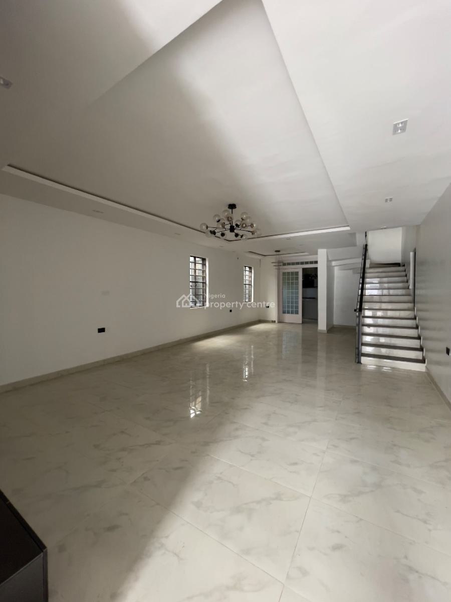 Nicely Built 5bedroom Fully Detached with Bq, Ologolo Lekki Lagos, Ologolo, Lekki, Lagos, Detached Duplex for Sale