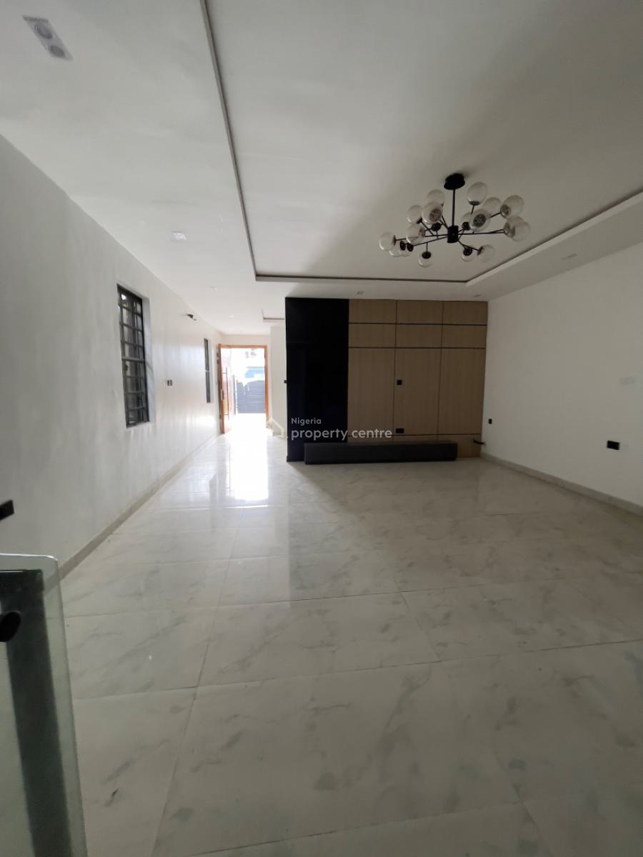 Nicely Built 5bedroom Fully Detached with Bq, Ologolo Lekki Lagos, Ologolo, Lekki, Lagos, Detached Duplex for Sale