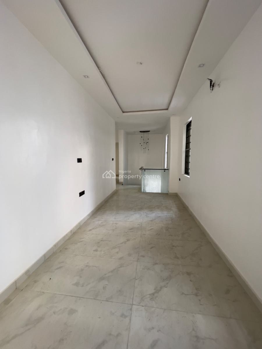 Nicely Built 5bedroom Fully Detached with Bq, Ologolo Lekki Lagos, Ologolo, Lekki, Lagos, Detached Duplex for Sale