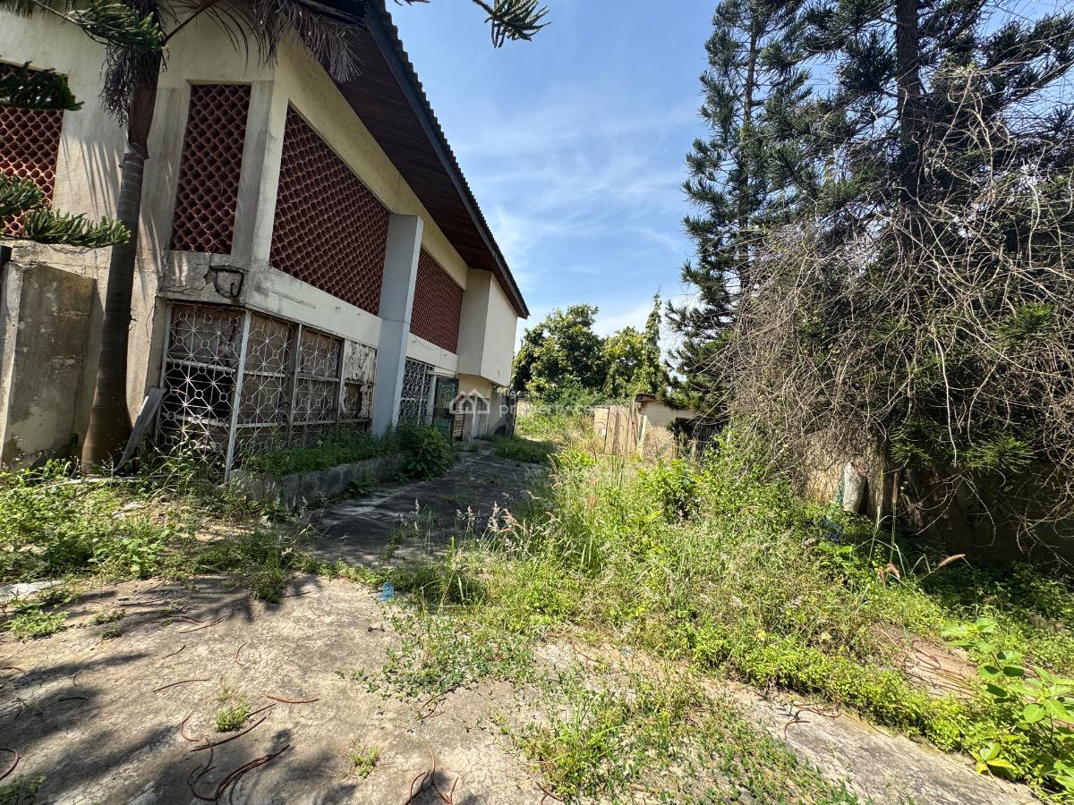 a Mixed Use 5 Bedroom House Sitting on 1,200sqm Land Area in V/i., Victoria Island, Victoria Island (vi), Lagos, Detached Duplex for Rent