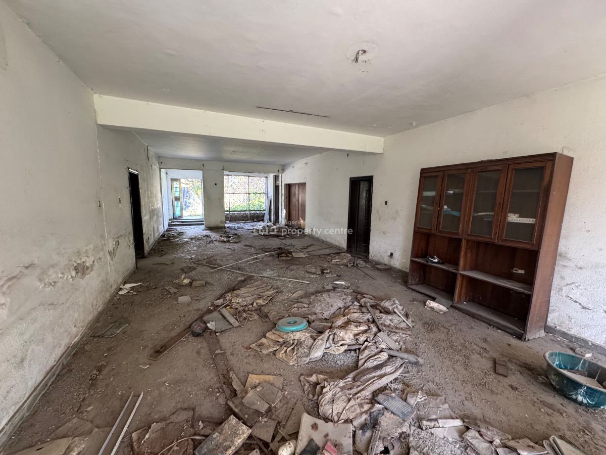 a Mixed Use 5 Bedroom House Sitting on 1,200sqm Land Area in V/i., Victoria Island, Victoria Island (vi), Lagos, Detached Duplex for Rent