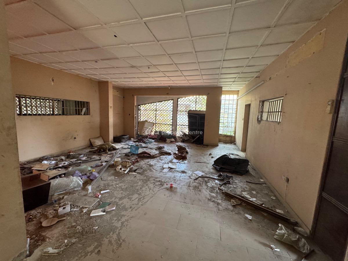 a Mixed Use 5 Bedroom House Sitting on 1,200sqm Land Area in V/i., Victoria Island, Victoria Island (vi), Lagos, Detached Duplex for Rent