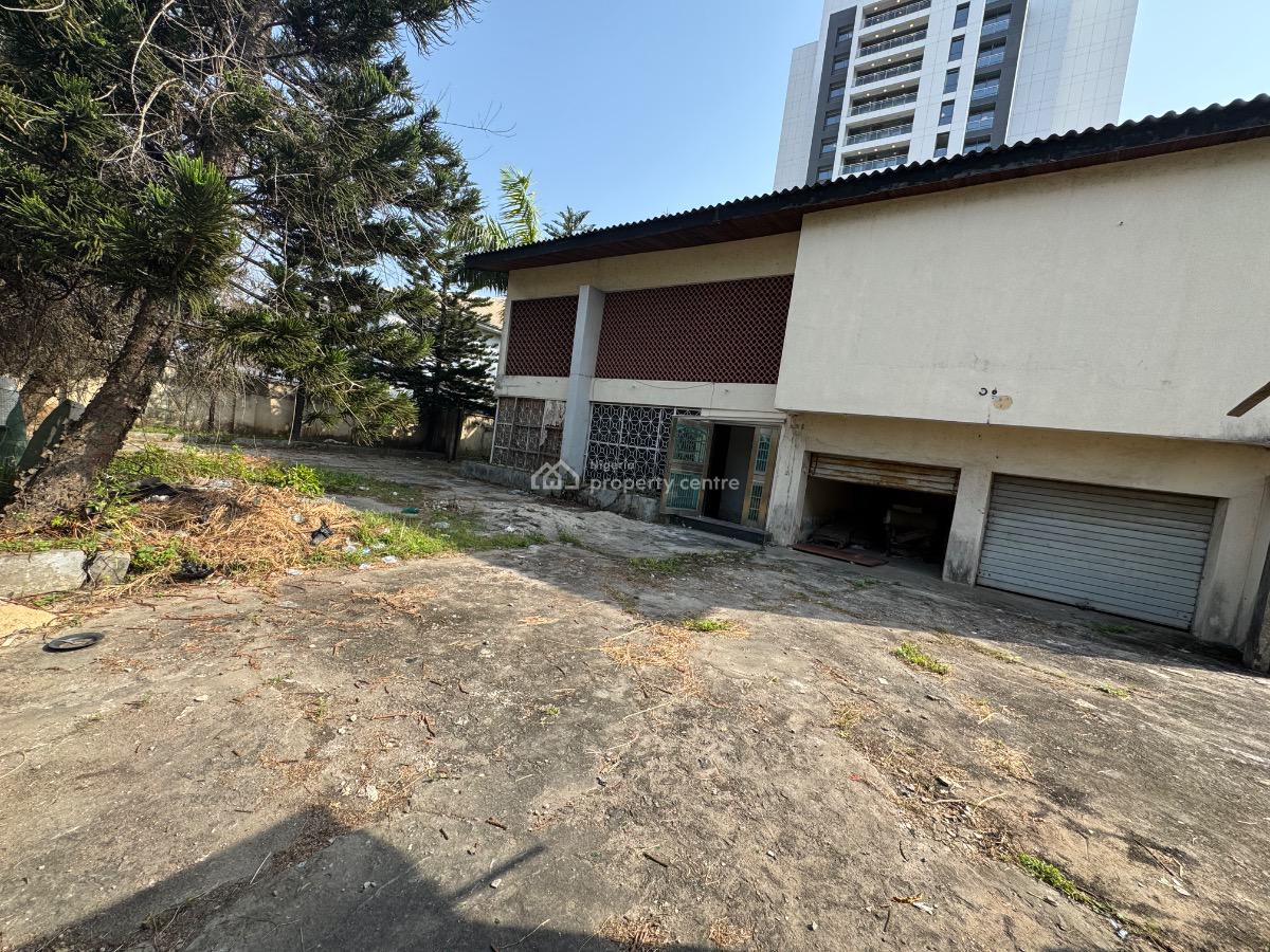 a Mixed Use 5 Bedroom House Sitting on 1,200sqm Land, Victoria Island (vi), Lagos, Detached Duplex for Rent