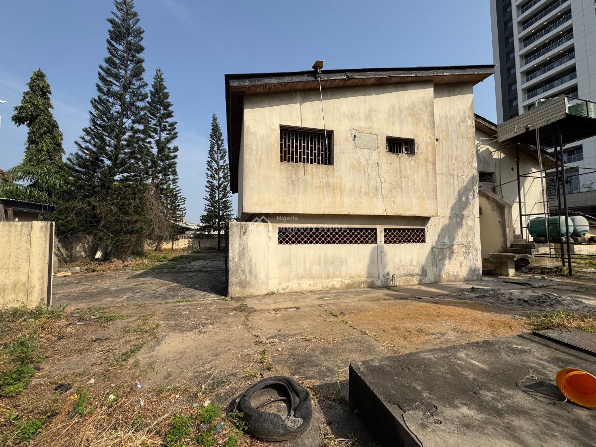 a Mixed Use 5 Bedroom House Sitting on 1,200sqm Land, Victoria Island (vi), Lagos, Detached Duplex for Rent