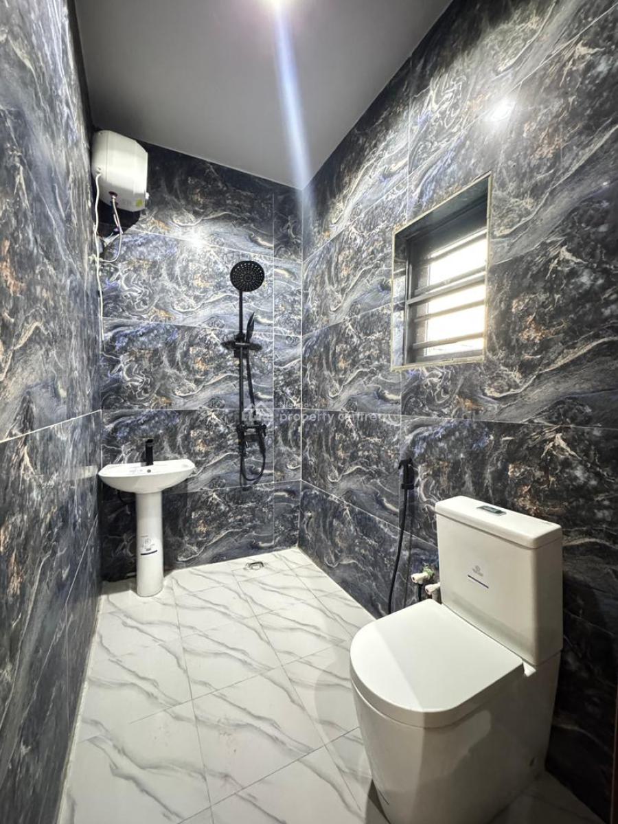 Serviced 4 Bedroom  Semi-detached    Duplex with Bq, Orchid, Lekki, Lagos, Semi-detached Duplex for Sale