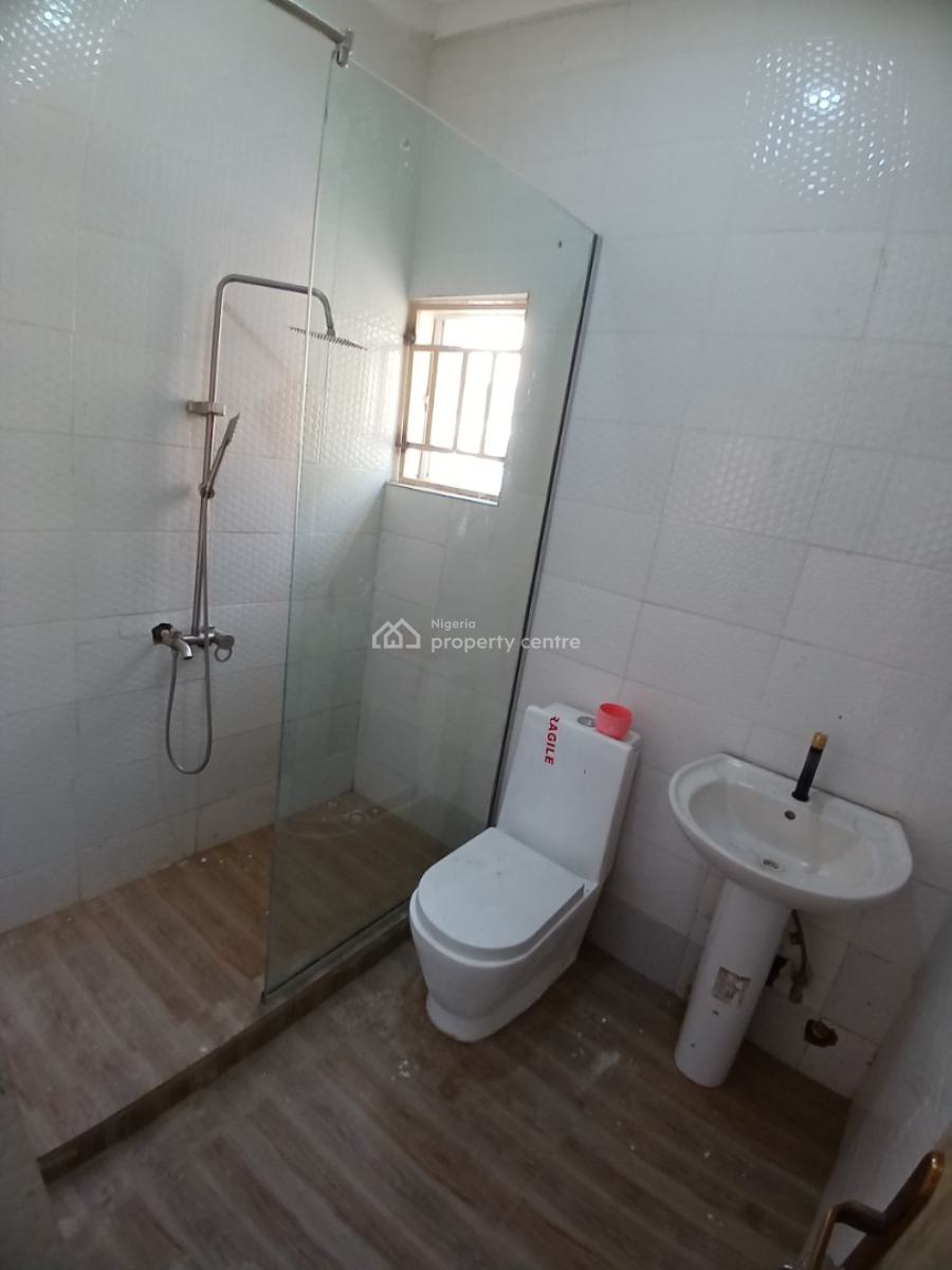 Brand New 3 Bedroom Block of Flat, Guzape Abuja Diplomatic Zone, Guzape District, Abuja, House for Rent