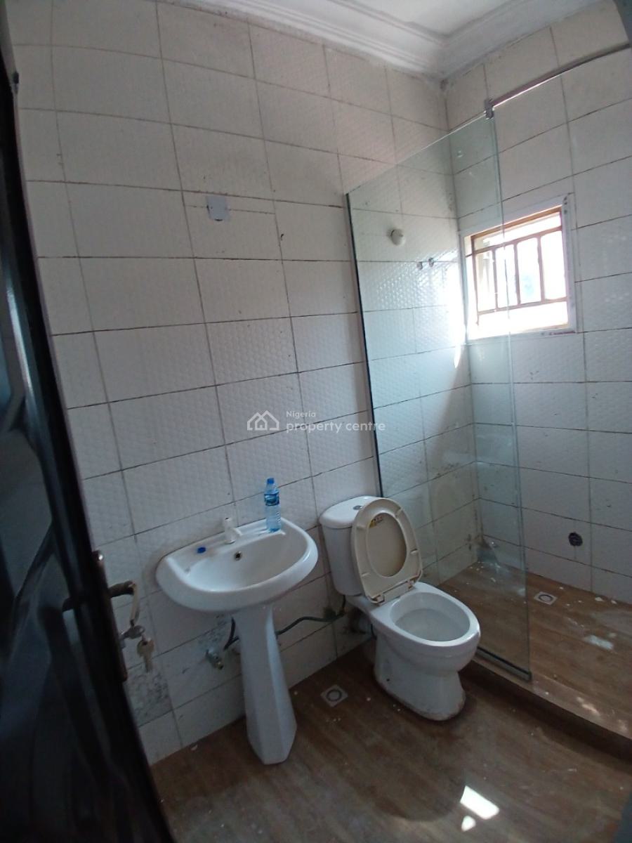 Brand New 3 Bedroom Block of Flat, Guzape Abuja Diplomatic Zone, Guzape District, Abuja, House for Rent