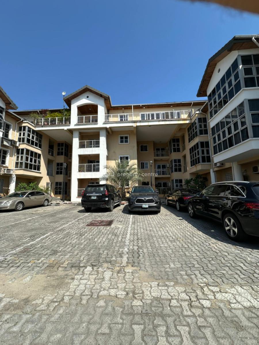 Nicely Finished Serviced 2 Bedroom Penthouse Flat, Lekki Phase 1, Lekki, Lagos, Flat / Apartment for Rent