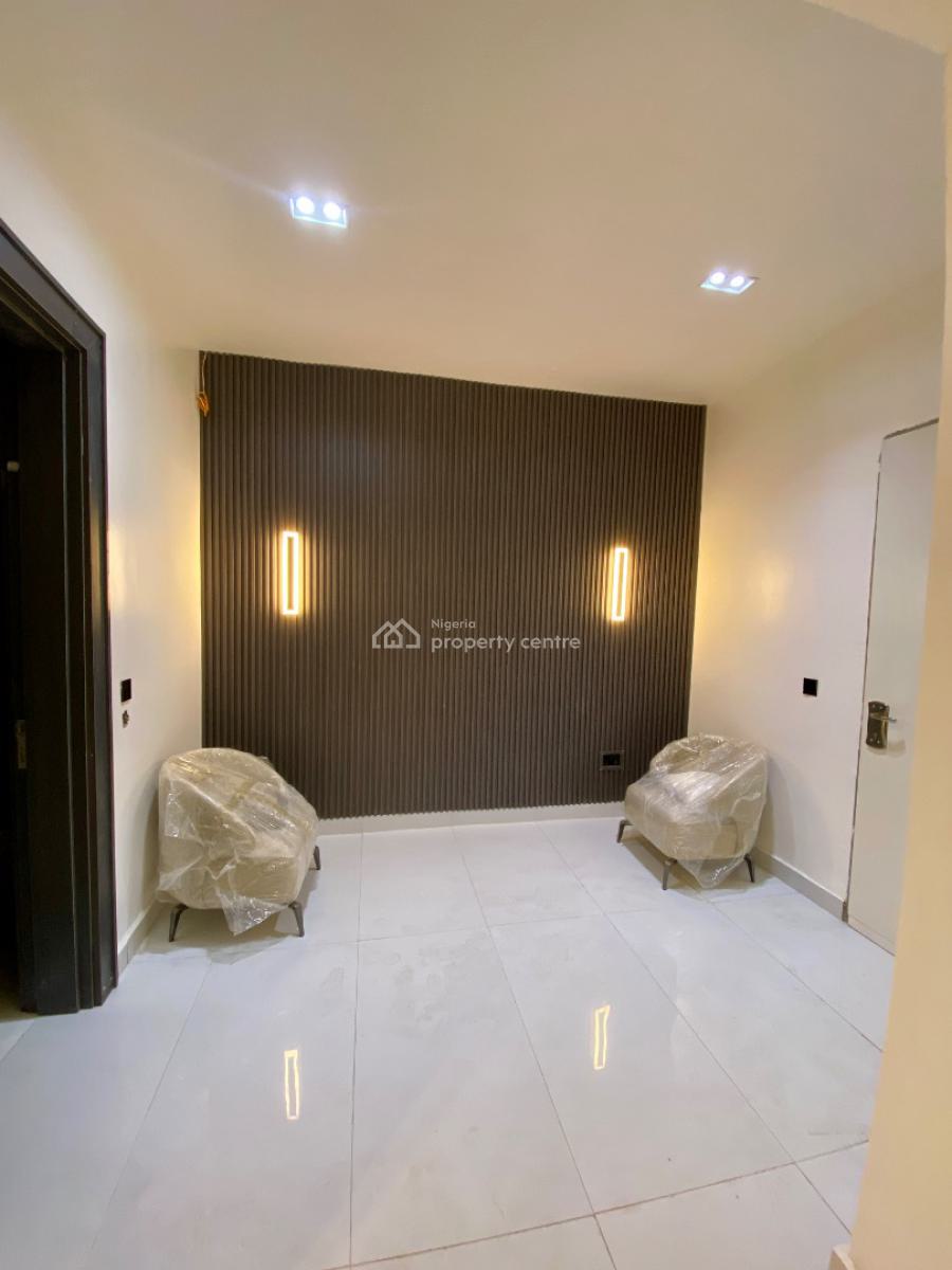 Chic 3 Bedroom Maisonette, Guzape District, Abuja, Terraced Duplex for Sale