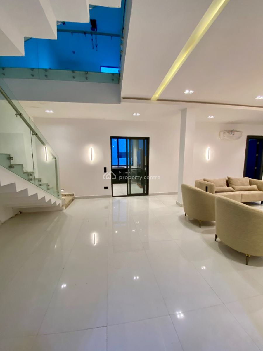 Chic 3 Bedroom Maisonette, Guzape District, Abuja, Terraced Duplex for Sale