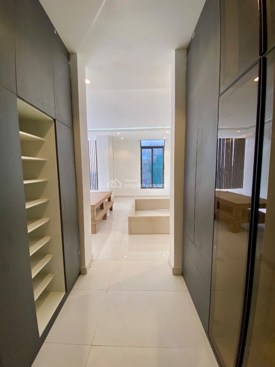 Chic 3 Bedroom Maisonette, Guzape District, Abuja, Terraced Duplex for Sale