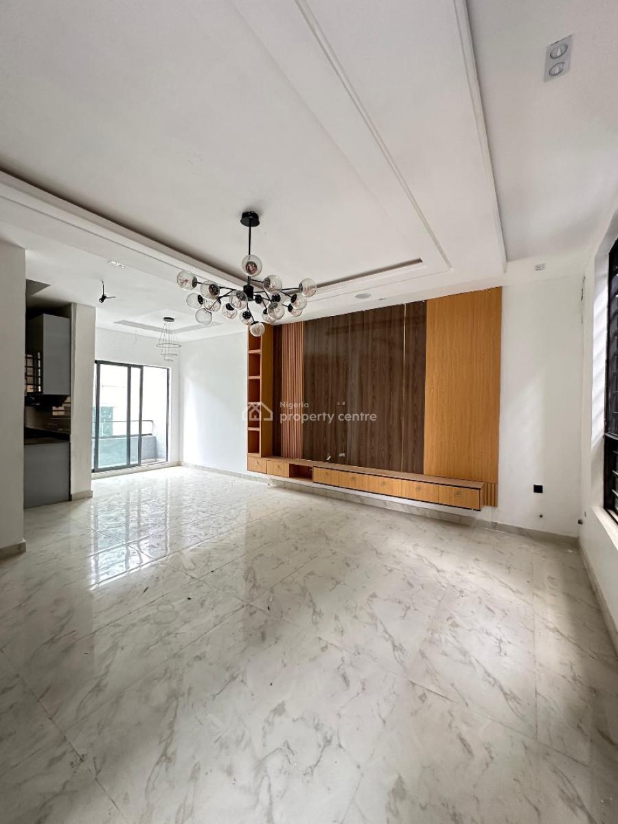 Luxurious 4 Bedroom Terraced Duplex in a Secured Location, Lekki Phase 1, Lekki, Lagos, Terraced Duplex for Sale