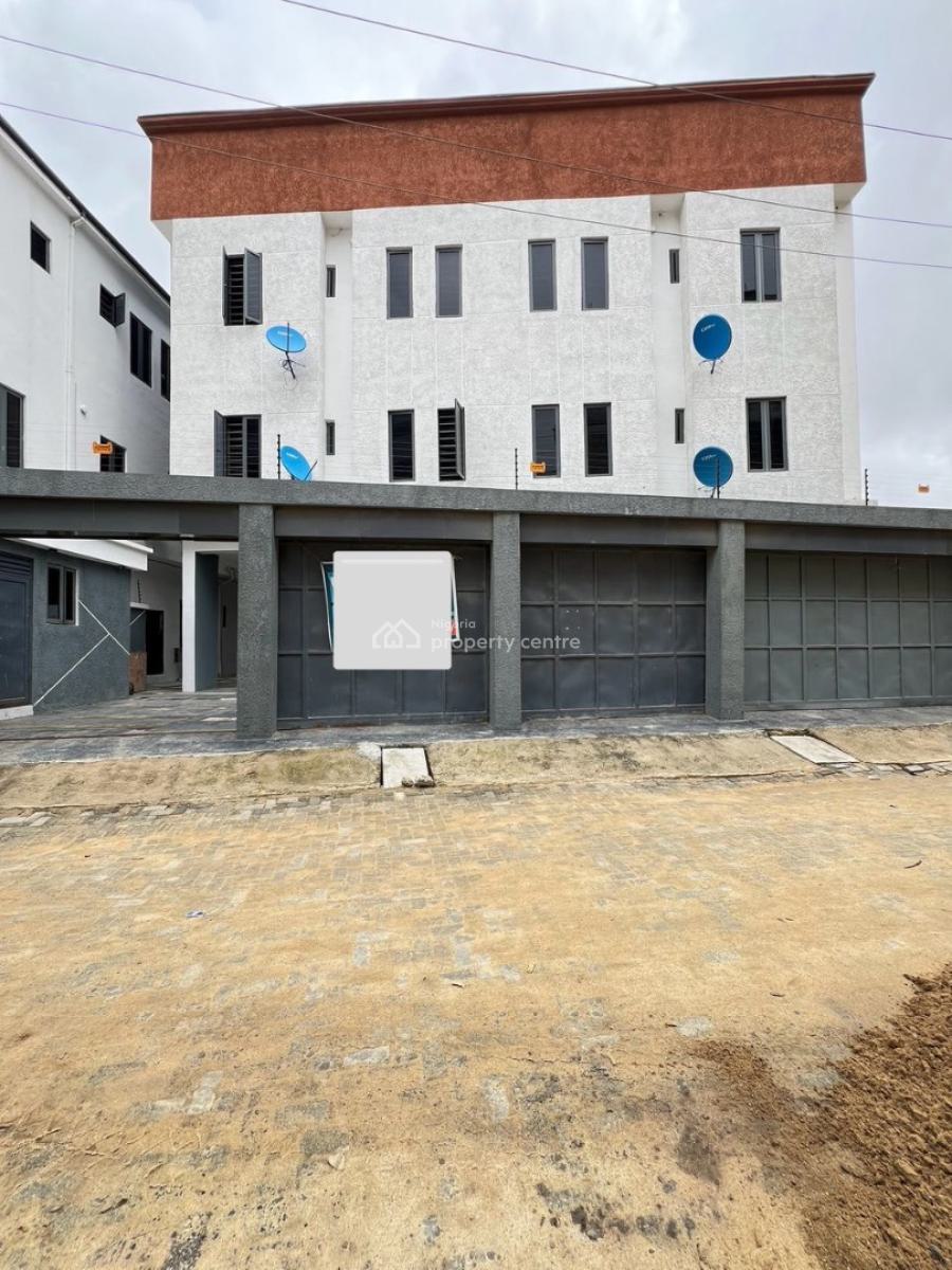 Affordable 2 Bedroom Apartment Bedroom in a Serene Environment, Lekki Phase 1, Lekki, Lagos, Flat / Apartment for Sale