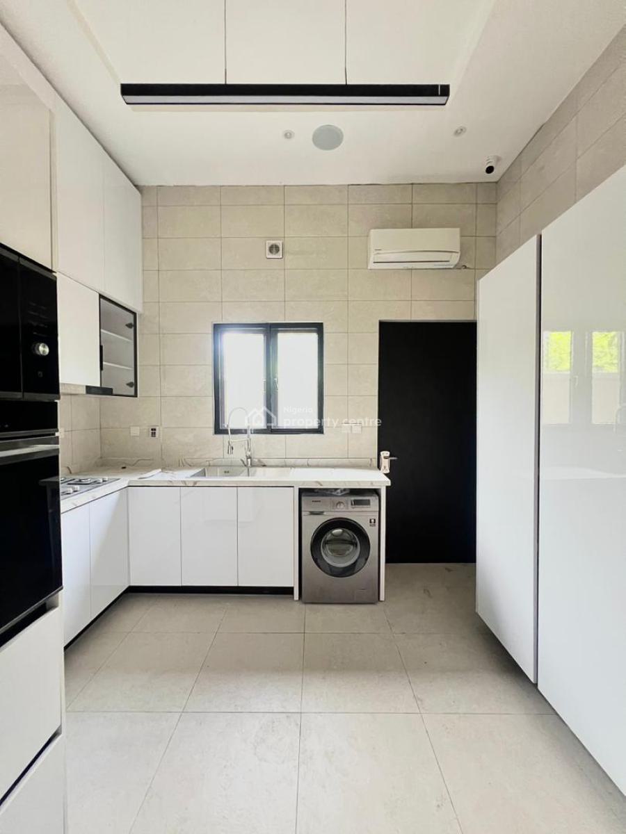 Luxury 5 Bedroom Terrace with Bq, Swimming Pool, Gym & an Open Lounge, Parkview, Ikoyi, Lagos, Terraced Duplex for Rent