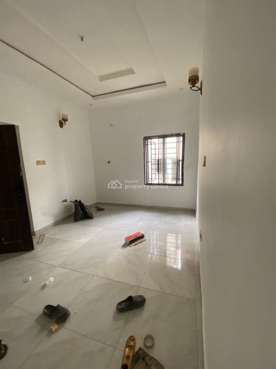 Beautiful 1 Bedroom Flat, Aiben Luxury Estate Behind Mantrac Construction., Lugbe District, Abuja, Flat / Apartment for Rent