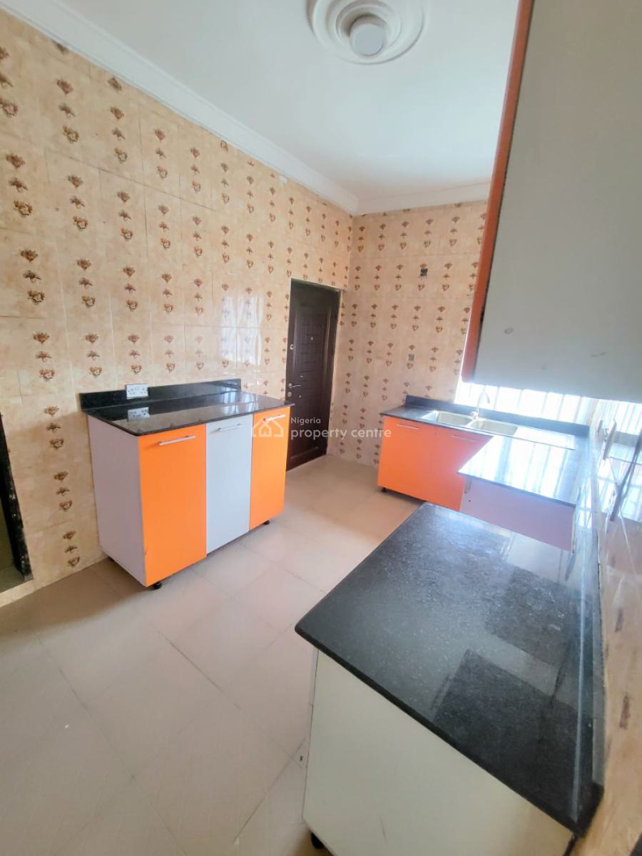 Spacious and Standard 2 Bedroom Apartment, Peaceville Estate, Badore, Ajah, Lagos, Flat / Apartment for Rent