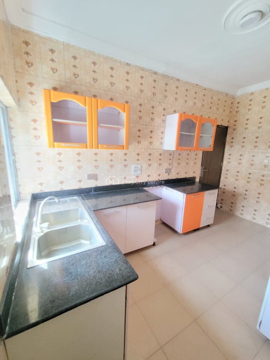 Spacious and Standard 2 Bedroom Apartment, Peaceville Estate, Badore, Ajah, Lagos, Flat / Apartment for Rent