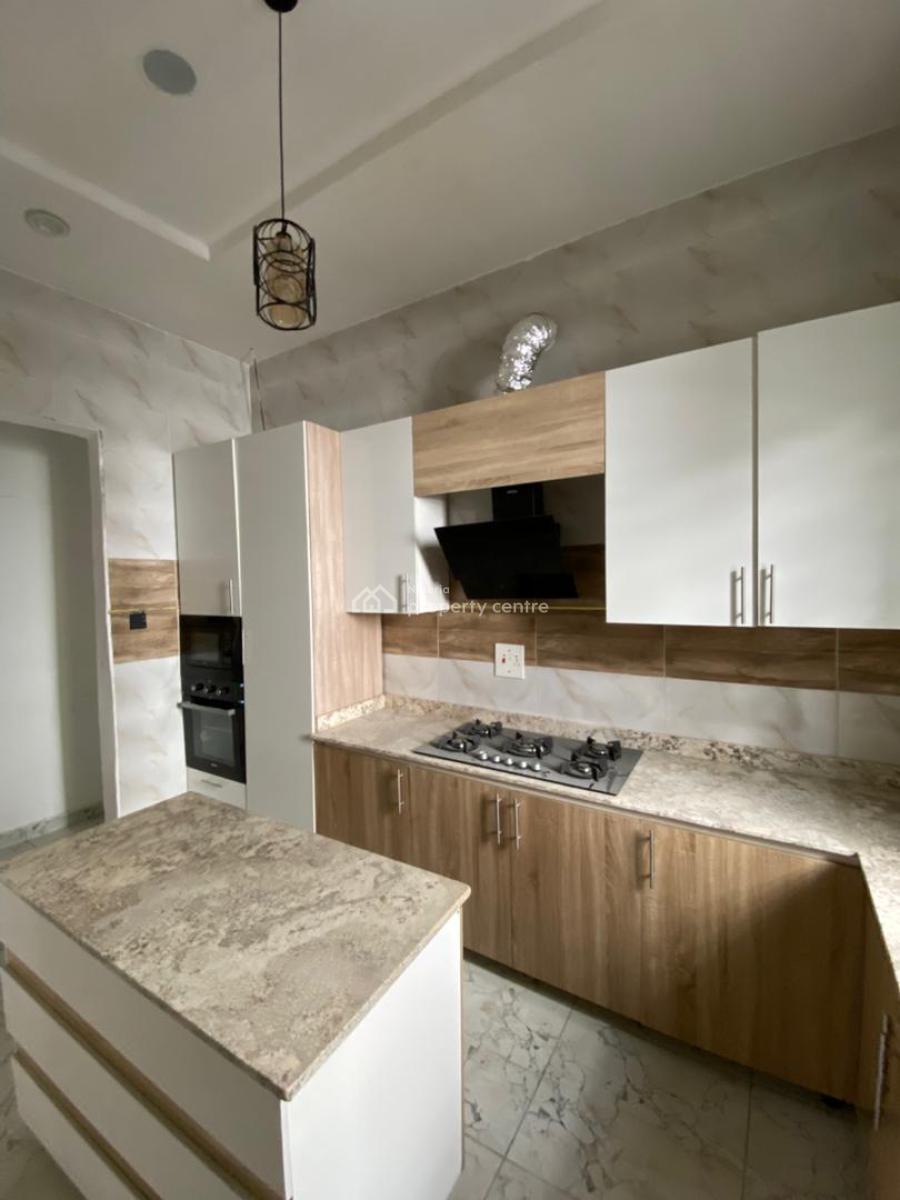 Spacious 4 Bedroom Terrace Duplex in a Secured Estate, Vgc, Lekki, Lagos, Terraced Duplex for Rent