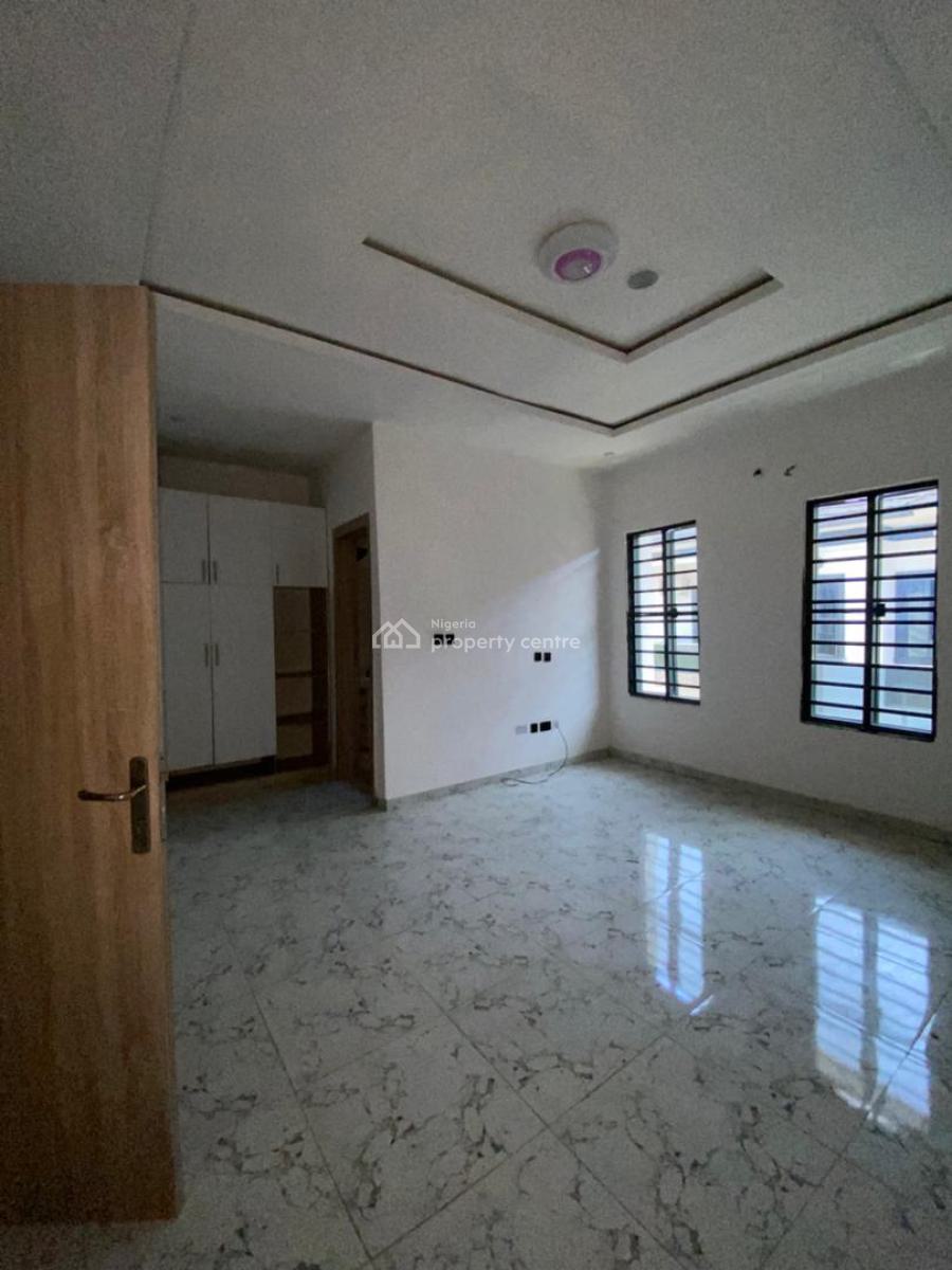 Spacious 4 Bedroom Terrace Duplex in a Secured Estate, Vgc, Lekki, Lagos, Terraced Duplex for Rent