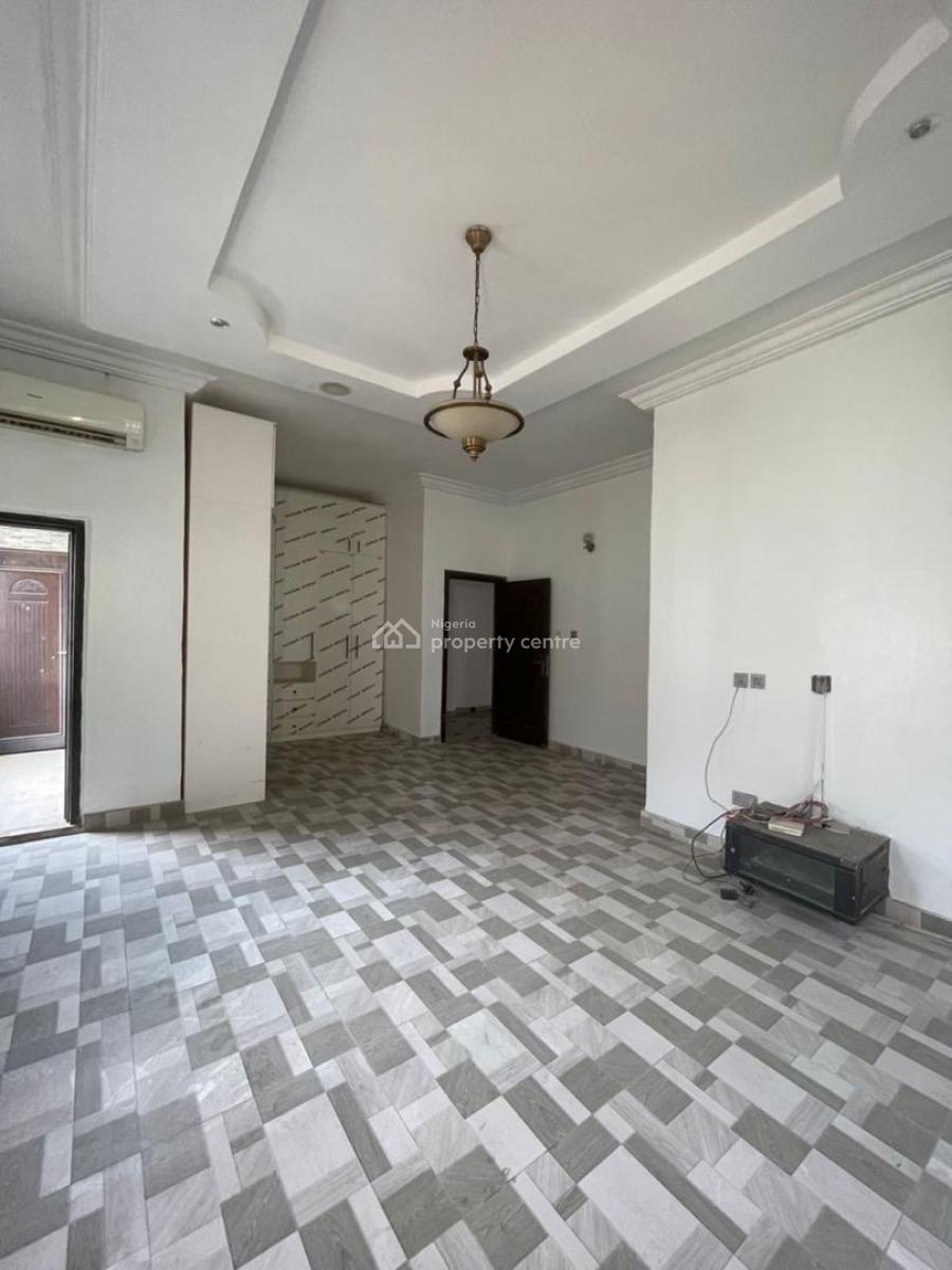 Well Maintained 5 Bed Detached Duplex with Bq, Chevron Drive, Lekki, Lagos, Detached Duplex for Sale