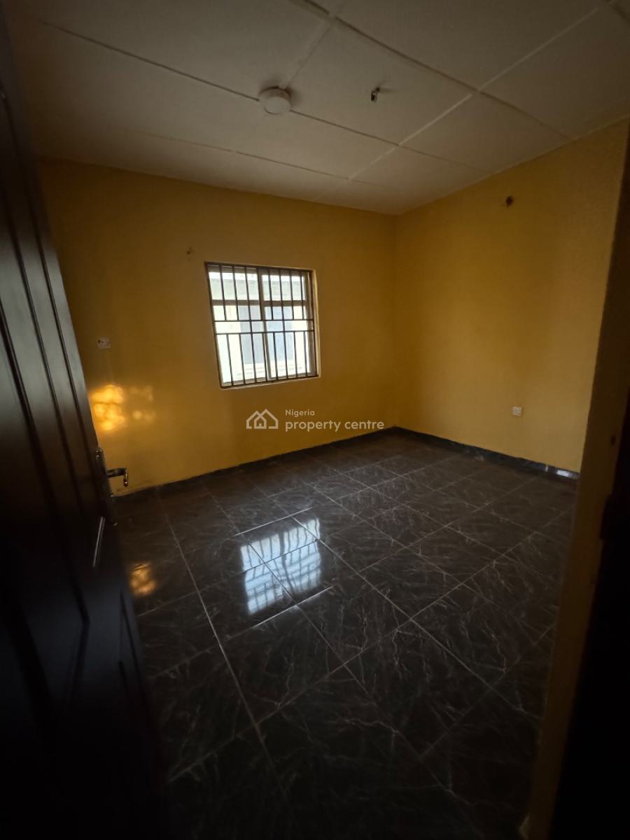 Room and Parlour Self, Awouga Adekunle, Igbogbo, Ikorodu, Lagos, Mini Flat (room and Parlour) for Rent