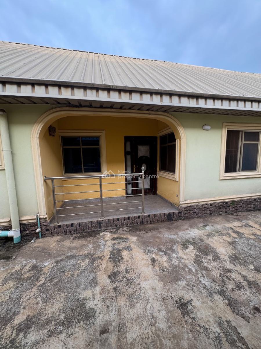 Room and Parlour Self, Awouga Adekunle, Igbogbo, Ikorodu, Lagos, Mini Flat (room and Parlour) for Rent