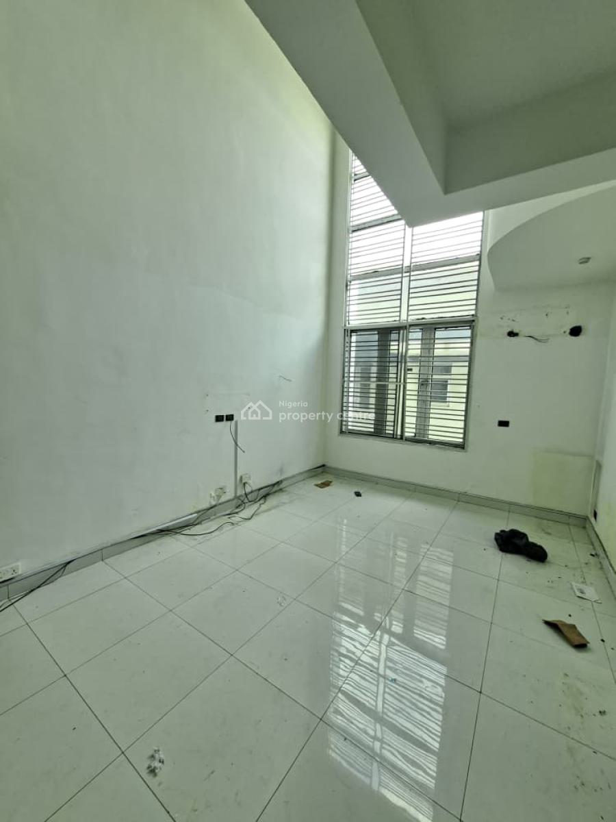 Massively Spacious 4-bedroom Terrace Duplex, Off Freedom Way, Lekki Phase 1, Lekki, Lagos, Terraced Duplex for Rent