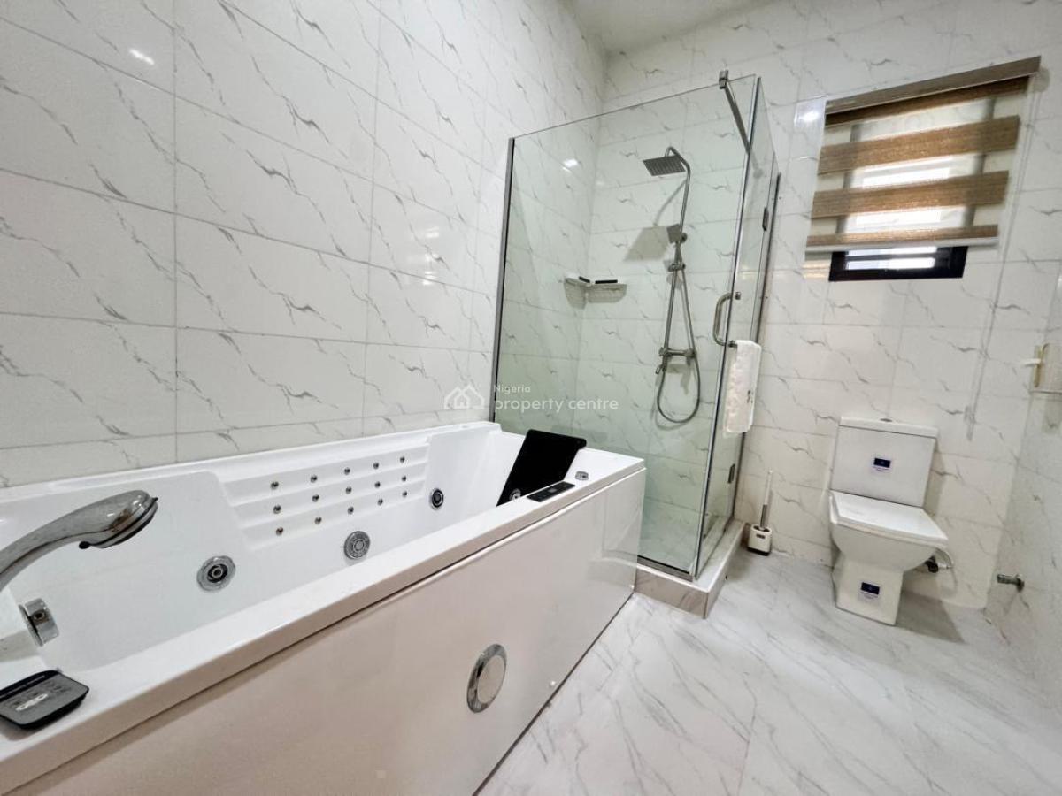 Chevy  3/4 Bedroom Duplex, Lekki, Lagos, Flat / Apartment Short Let