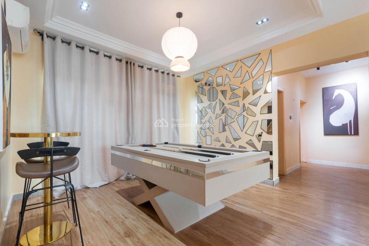 Luxurious 3 Bedroom Apartment, Lekki Phase 1, Lekki, Lagos, Flat / Apartment Short Let