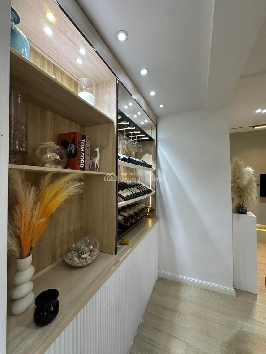 One (1) Bedroom Apartment, Lekki Phase 1, Lekki, Lagos, Flat / Apartment Short Let