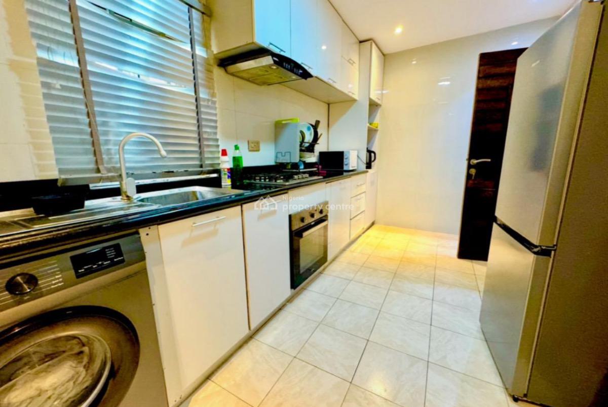 Exquisite 2 Bedroom Apartment, Lekki Phase 1, Lekki Phase 1, Lekki, Lagos, Flat / Apartment Short Let