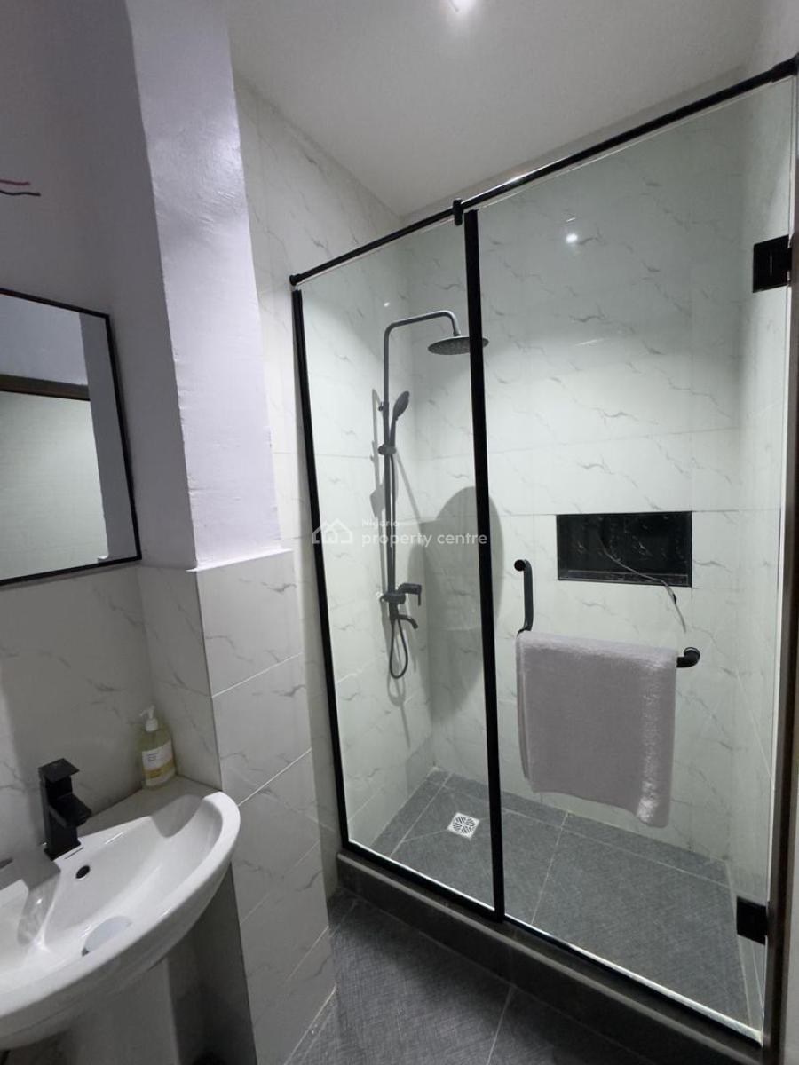1 Bedroom Apartment, Lekki Phase 1, Lekki, Lagos, Flat / Apartment Short Let