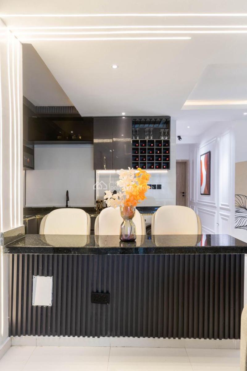 2 Bedroom Apartment, Lekki Phase 1, Lekki, Lagos, Flat / Apartment Short Let