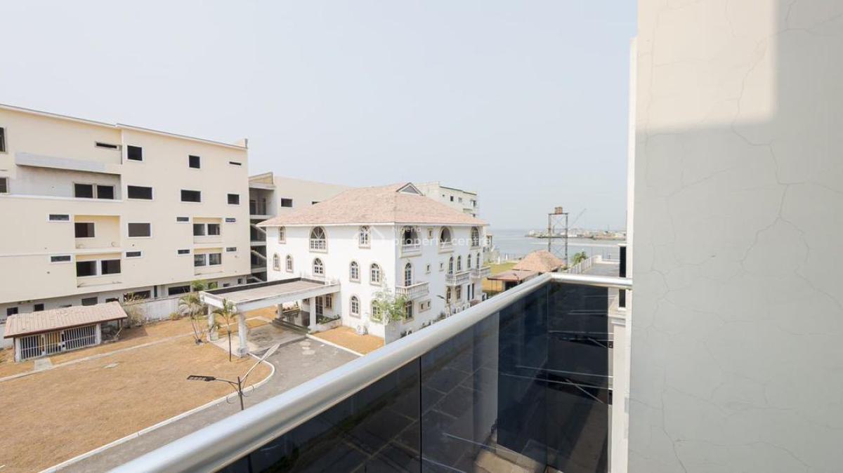 4 Bedroom Seaview Apartment, Lekki Phase 1, Lekki, Lagos, Flat / Apartment Short Let
