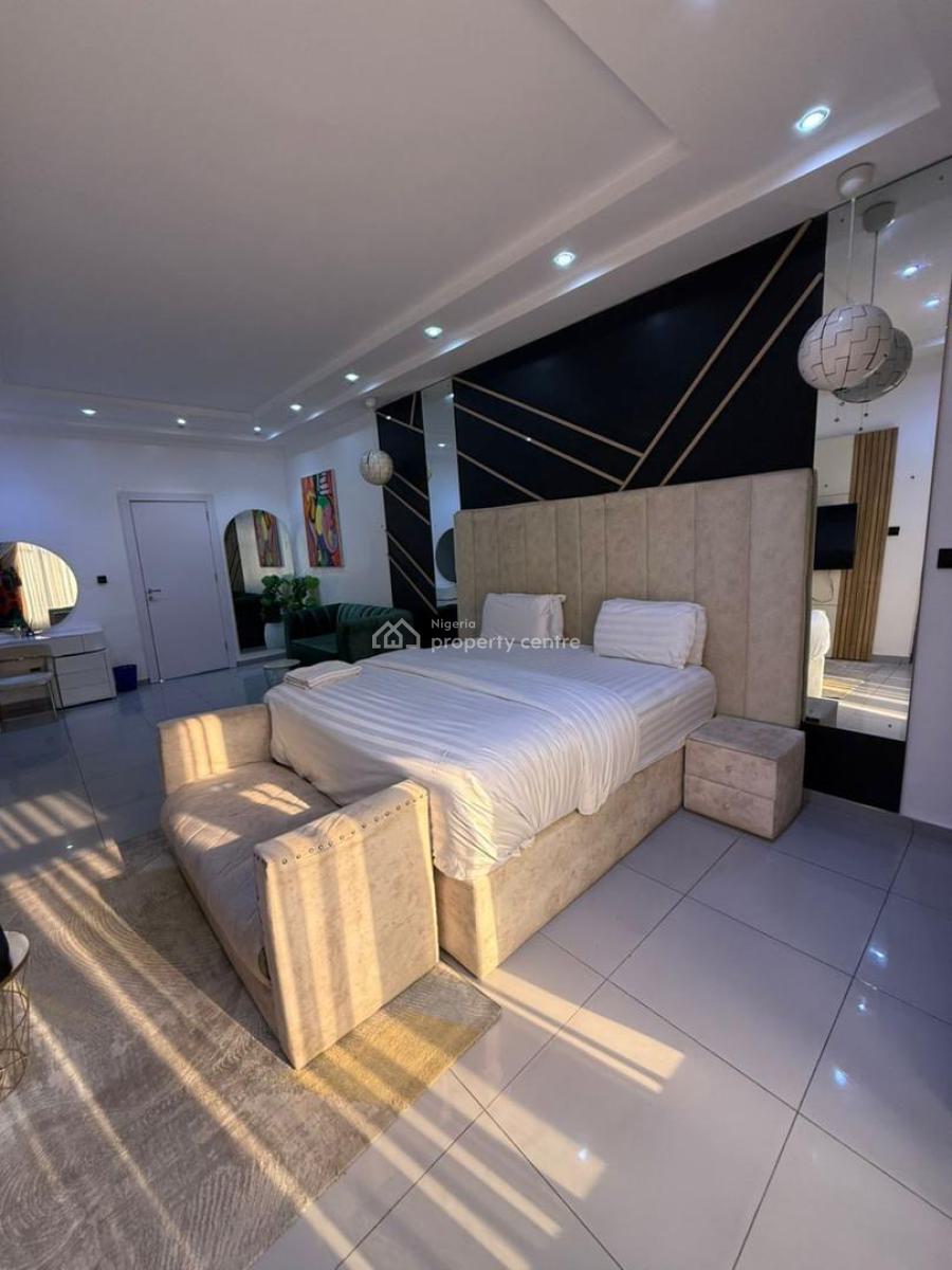 4 Bedroom Seaview Apartment, Lekki Phase 1, Lekki, Lagos, Flat / Apartment Short Let