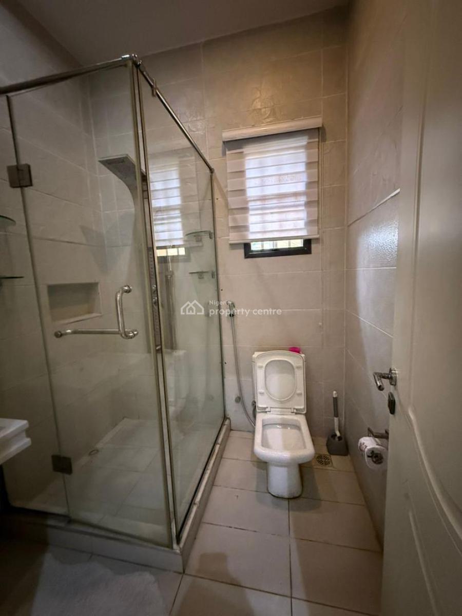 4 Bedroom Seaview Apartment, Lekki Phase 1, Lekki, Lagos, Flat / Apartment Short Let