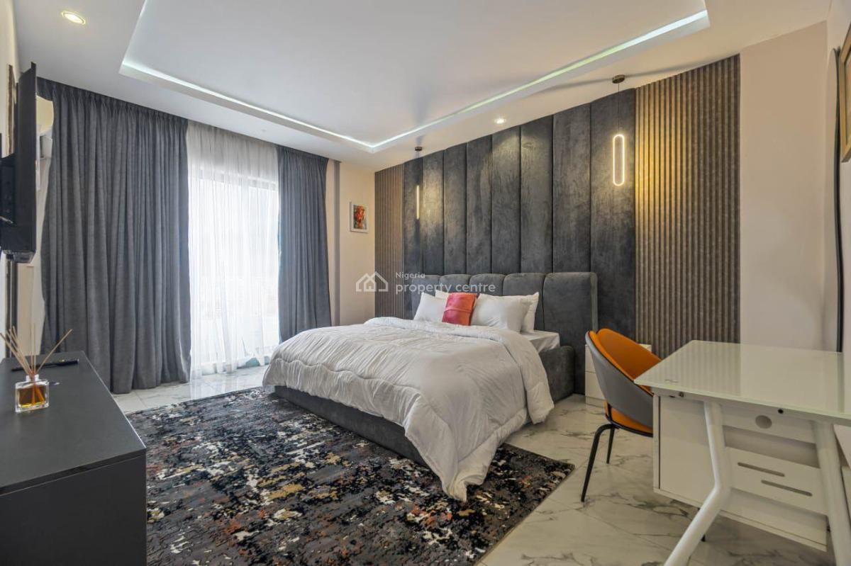 Luxurious 3 Bedroom with Pool, Gym, and Snooker, Periwinkle Residence, Oxygen Condos,, Lekki Phase 1, Lekki, Lagos, Flat / Apartment Short Let