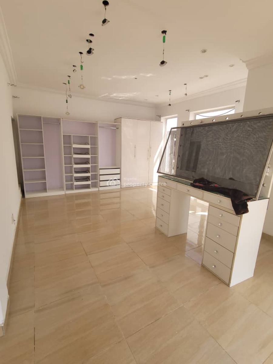 Spacious Lux 1bedroom Maisonette Apartment with Fitted Kitchen, Ologolo, Lekki, Lagos, Mini Flat (room and Parlour) for Rent